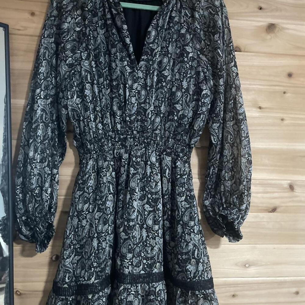 Black Gold And White Floral
